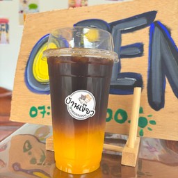 อเมริกาโน่ น้ำส้ม (แยกกาแฟไปให้นะคะ)