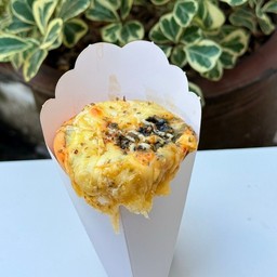 โคนผักโขมชีส