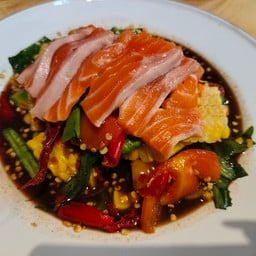 เหลาแชลมอน