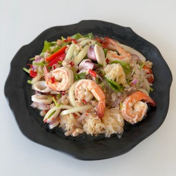 ยำวุ้นเส้นทะเล