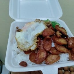 ตามสั่ง สร้างตัว