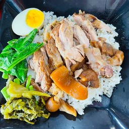 ข้าวขาหมู เทพมณี