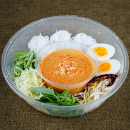 ชุดขนมจีนน้ำยาปลาแซลมอน