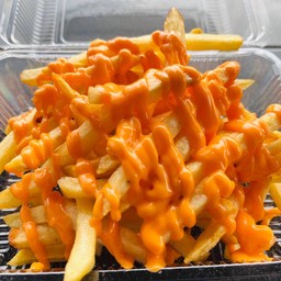 เฟรนฟรายราดชีส M