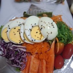 สลัดผัก+น้ำสลัดครีมซีฟุ๊ต