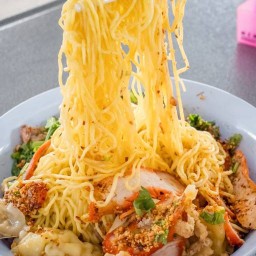 อิ่มจุกบะหมี่เกี๊ยวห้วยขวาง สาขาห้วยขวาง