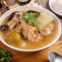 ไก่บ้านตุ๋น มะนาวดอง