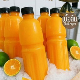 น้ำส้มคั้นสดมีเนื้อส้ม 1000 มล.