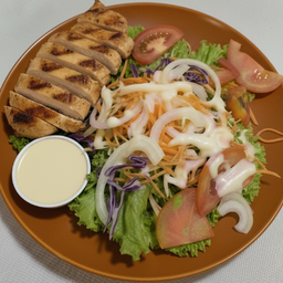 สลัดไก่ย่าง