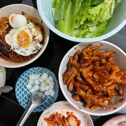 ตีนไก่เผ็ดเกาหลี