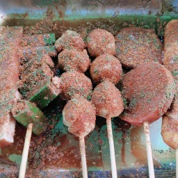 นี่งัยหม่าล่า