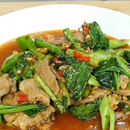 คะน้าหมูชิ้น