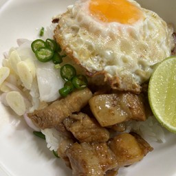 ข้าวหมูหวานไข่ดาว