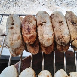 กล้วยปิ้งหน้าศาล-ท่าม่วง