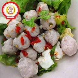 ยำลูกชิ้นหมู ก.แสนไทย สาขาโลตัสอยุธยา ยำลูกชิ้นหมู ก.แสนไทย สาขาโลตัสอยุธยา