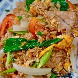 ครัวแม่น้องออโต้