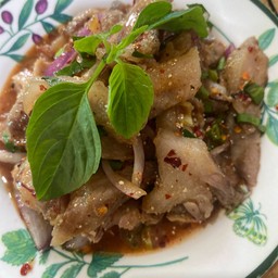 นำ้ตกคอหมู