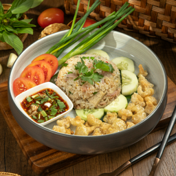 ข้าวผัดแหนมหมูยอน้ำพริกปลาร้าสับ