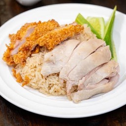 ข้าวมันไก่ผสม (ต้มและทอด)