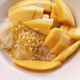 ข้าวเหนียวมะม่วง ชุดเล็ก(แก้วขมิ้น)