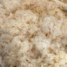 ข้าวเหนียวหนึ่งกิโล