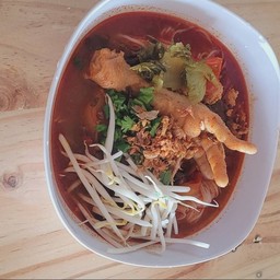 ขนมจีนน้ำเงี้ยวน้ำใจ