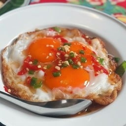 ไข่เป็ดดาว พริกน้ำปลากวน