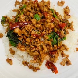 ข้าว กะเพราหมูสับ