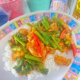 ผัดเผ็ดหมูป่า