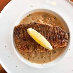 Crave Grilled Seabass ปลากะพงย่างสไตล์เครฟ