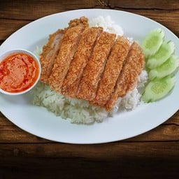 แดนข้าวมันไก่ ปตท.ท่ารั้ว