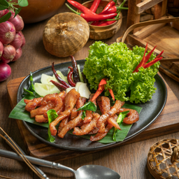 คอหมูทอดแดดเดียว นุ่มหอมรสเข้ม Sun-Dried Fried Pork