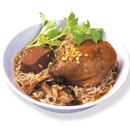 ก๋วยเตี๋ยวเป็ดตุ๋น