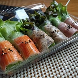 ปูอัด +ทูน่า+โบโลน่า โรลสด 6 ชิ้น