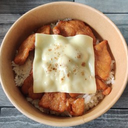 ข้าวหน้าชีส (Cheddar Cheese)