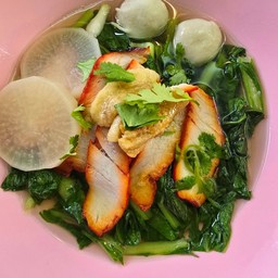 ชายสี่บะหมี่เกี๊ยว-เจริญนคร เจริญนคร