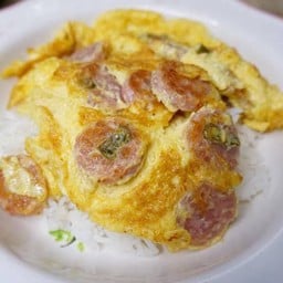 ข้าวไข่เจียวแหนมไข่ 2 ฟอง