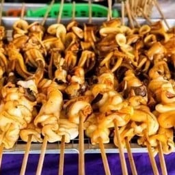 หมึกย่างต้นธง รสเด็ด