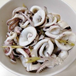 หมึกลวกจิ้ม