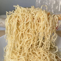 บะหมี่ไข่ลวก2ก้อน