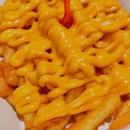 เฟรนช์ฟรายส์ราดชีสไซส์ L