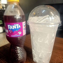 แฟนต้าองุ่น