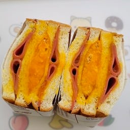 แซนวิช อาหารเช้า by August Sandwich Homemade