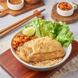 เส้นหมี่หม่าล่าไก่อบ