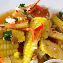 ยำข้าวโพด