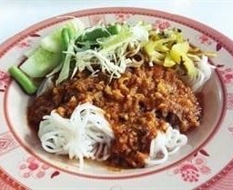 ขนมจีนปักษ์ใต้ -