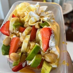 ฮาโหล เครป & อาหาร