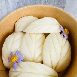 สาลี่สีทอง