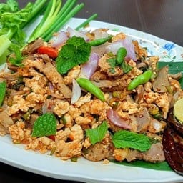 ลาบไก่แซบๆ