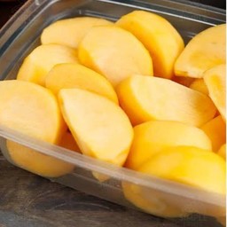 ปุ้มปุ้ยผลไม้สด